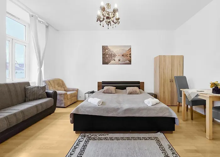 Three King-size Beds, Three Bedrooms Apartamento *