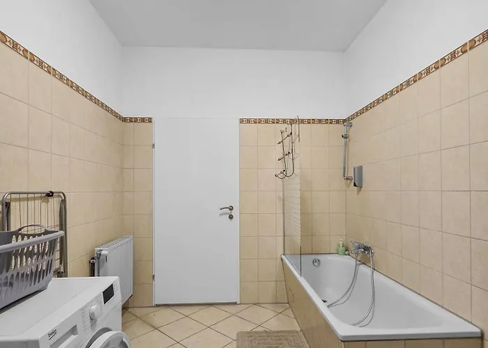 Three King-size Beds, Three Bedrooms