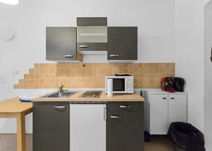 Three King-size Beds, Three Bedrooms Viena